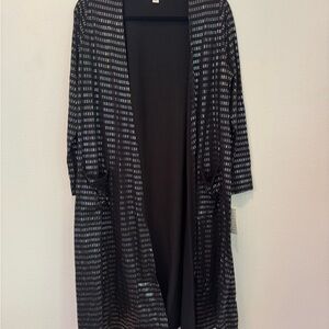Brand New LuLaRoe Size M Black and Silver Sarah Cardigan